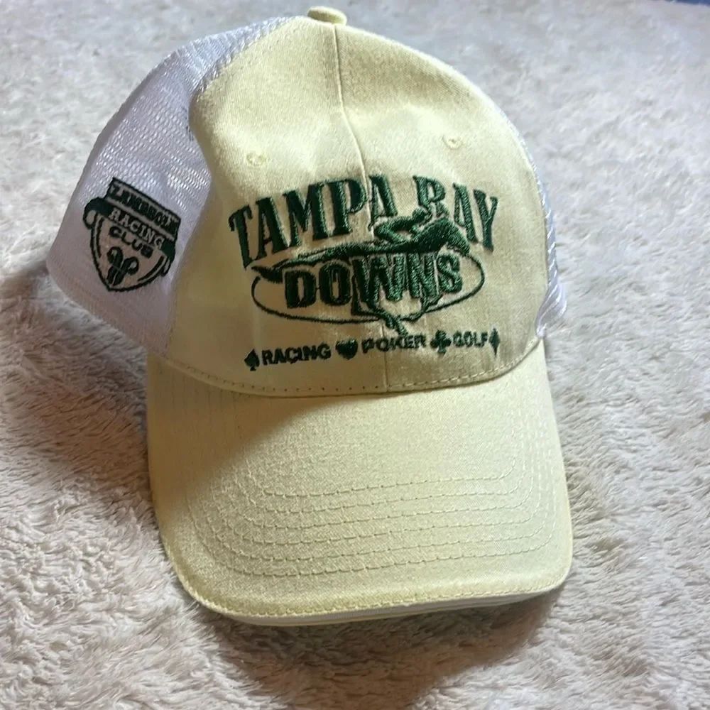 Tampa Bay downs hat